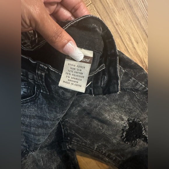 Distressed flare leg jeans - Picture 5 of 5